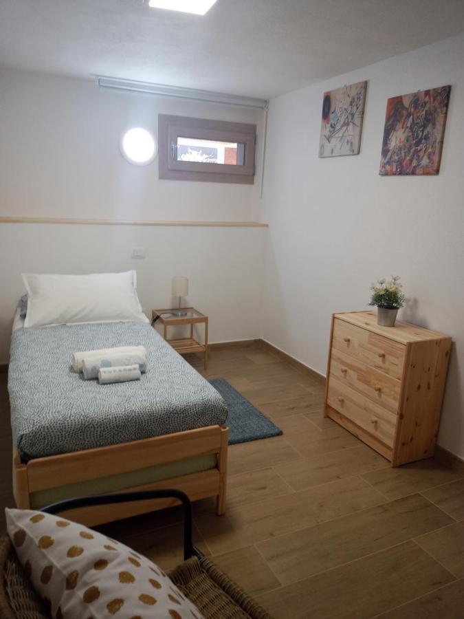 Vacanze Nella Casetta Пула Экстерьер фото