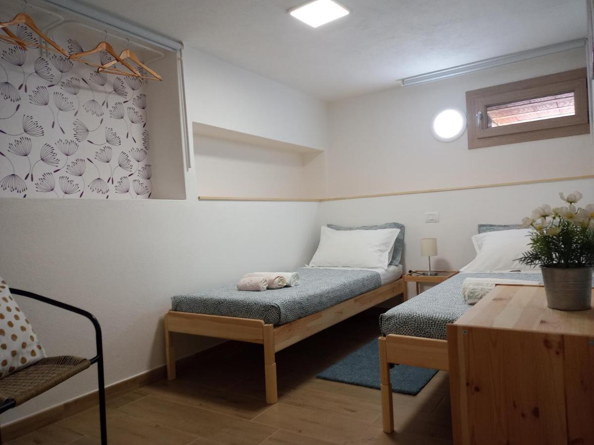 Vacanze Nella Casetta Пула Экстерьер фото