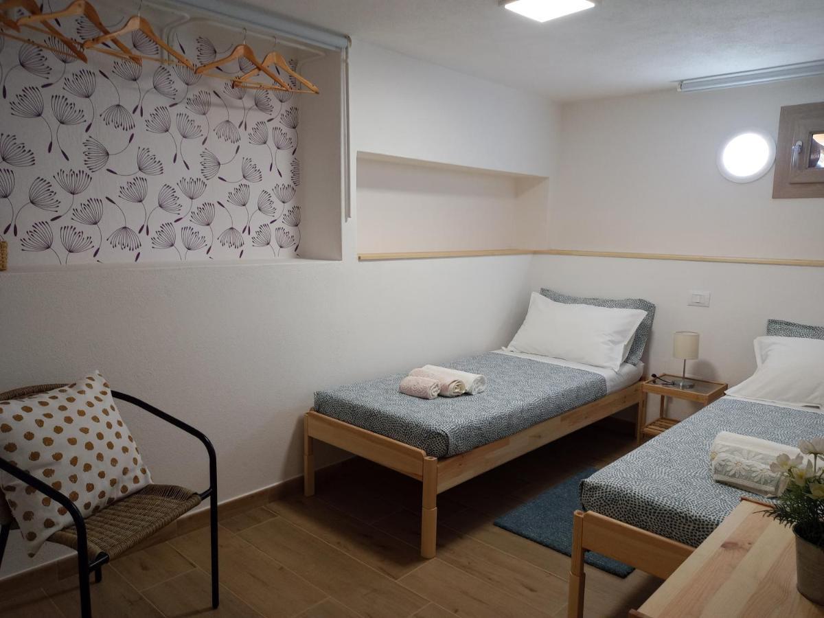 Vacanze Nella Casetta Пула Экстерьер фото